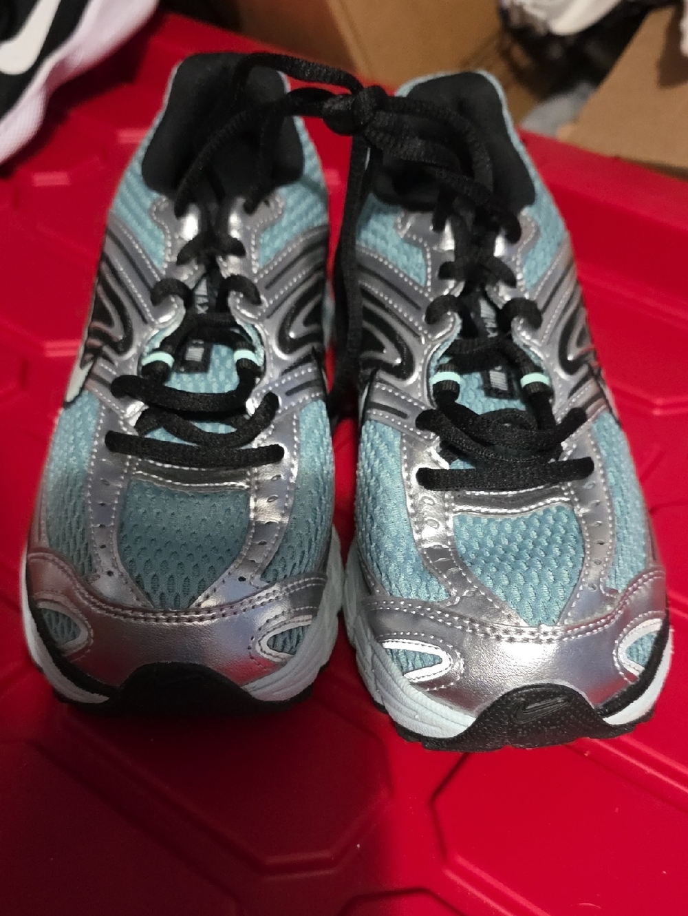 Nike Kids Sneakers in Light Teal and Silver with Black Laces